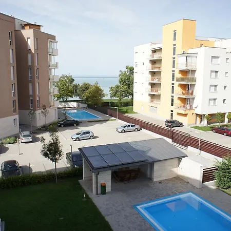 Solar Premium Apartman * Siófok